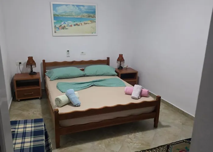 Beachfront Apartman *